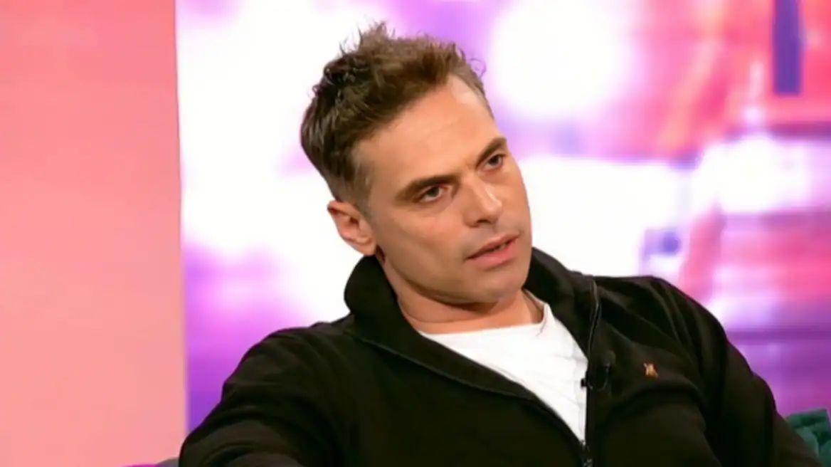 Γιώργος Παπαγεωργίου: Με ενδιαφέρει να αγαπούν τη δουλειά μου, όχι να έχω θαυμάστριες (video)