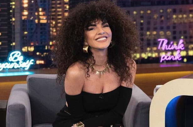 Μαρία Σολωμού: «Θα είχα κρεμαστεί απ’ το ταβάνι αν έμενα με έναν άντρα 10 χρόνια. Το προσπάθησα αλλά…» (Video)