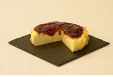 Cheesecake φούρνου με 3 υλικά: Το πιο εύκολο και βελούδινο γλυκό (video)