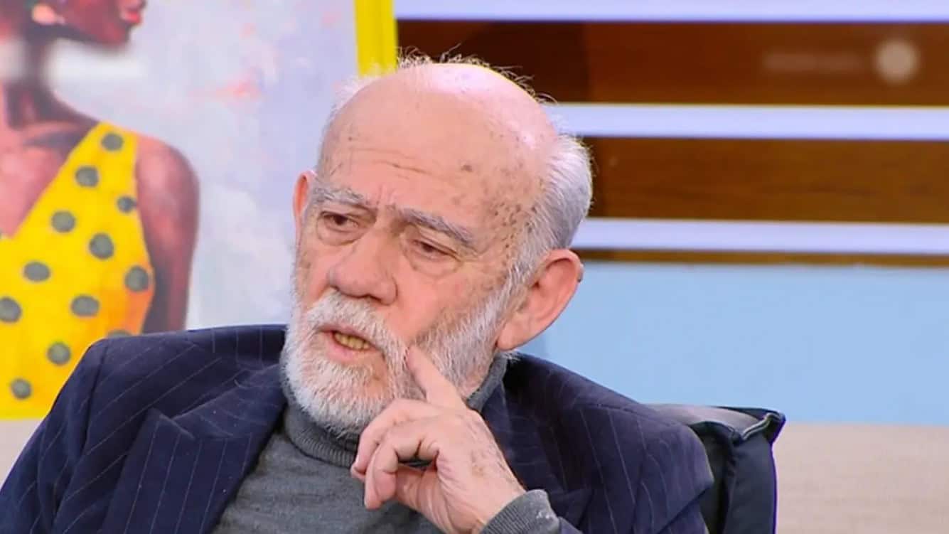 Γιώργος Λιάνης: «Ήμουν άπιστος και πανάθλιος πατέρας» – Τι είπε για την κατά 20 χρόνια νεότερη σύντροφό του