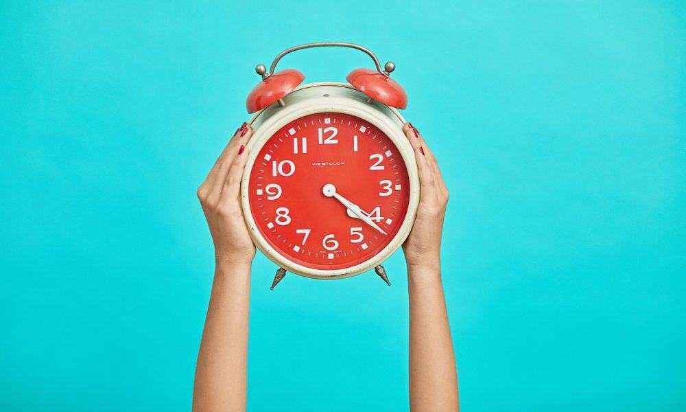 Αλλαγή ώρας: Τι συμβαίνει στο σώμα μας – Ποια είναι τα σημάδια που πρέπει να προσέξουμε