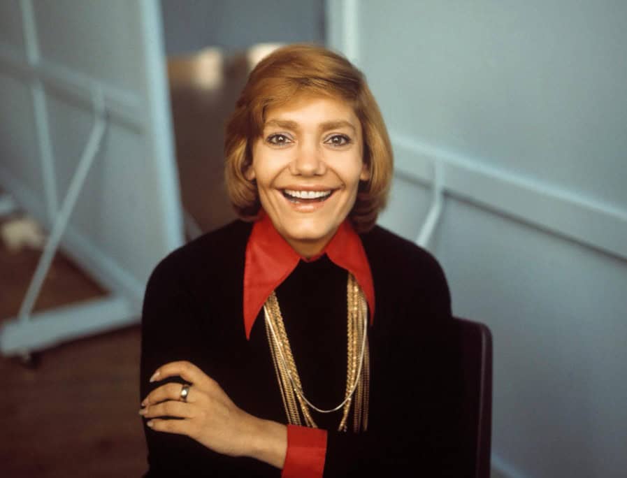 Μαρινέλλα: Η βαθιά πίστη και η σχέση με τον μακαριστό Αρχιεπίσκοπο Χριστόδουλο