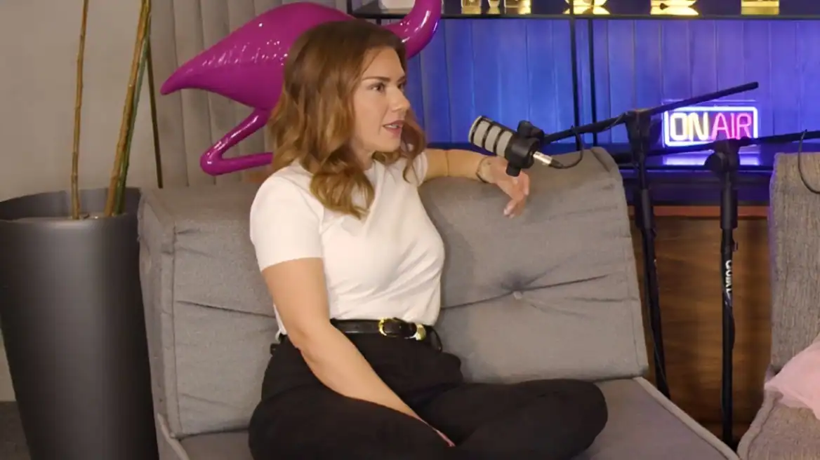 Λασκαράκη για τον χωρισμό της με τον Τσιμιτσέλη: Ήμουν φουλ πιεσμένη, έκανα εργασιοθεραπεία (video)