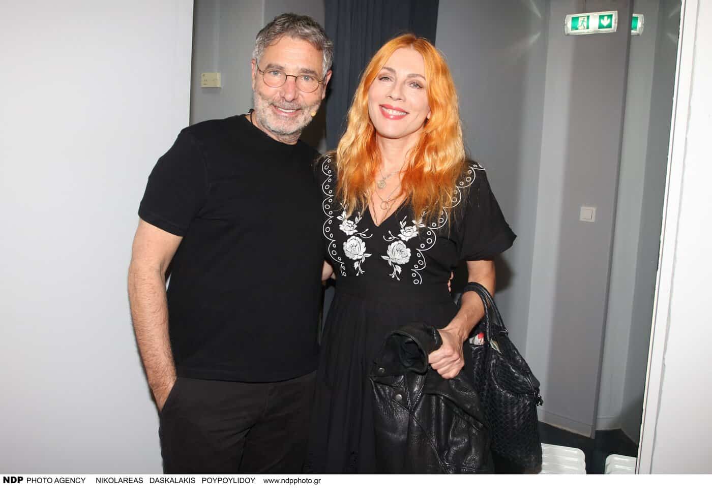 Ξανά μαζί Αθερίδης –Καρύδη: Ποζάρουν χαμογελαστοί πρώτη φορά  μετά τον χωρισμό τους (Φωτογραφία)