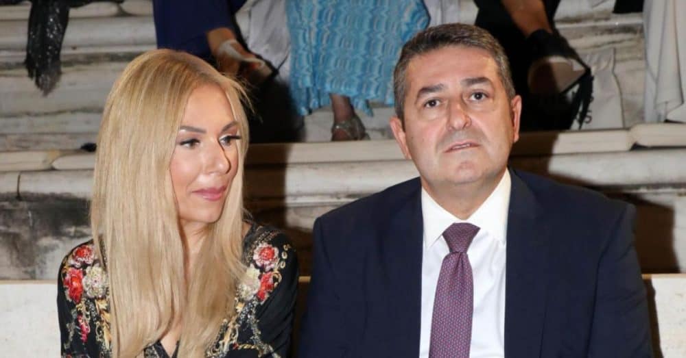 Τίνα Μεσσαροπούλου: Η αντίδρασή της τη στιγμή που οι γιατροί της ανακοίνωσαν ότι δεν μπορούν να ξυπνήσουν τον άντρα της