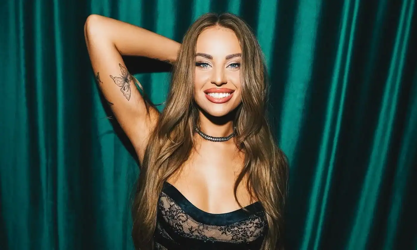 Αποκάλυψη-«βόμβα» από την Ανδρομάχη: «Έχω απιστήσει… ήταν βλακεία»