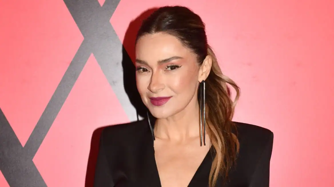 Ατύχημα σοκ για την Αποστολία Ζώη -Είμαι ανήμπορη (photos)