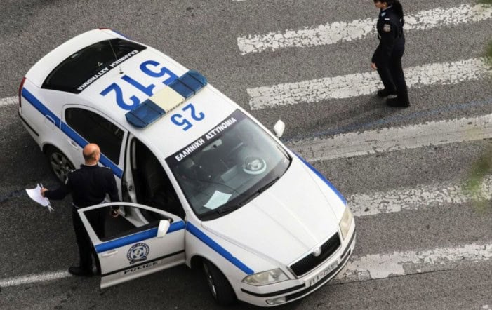 Κορωπί: Συνελήφθη 48χρονη influencer μετά από επεισοδιακή καταδίωξη