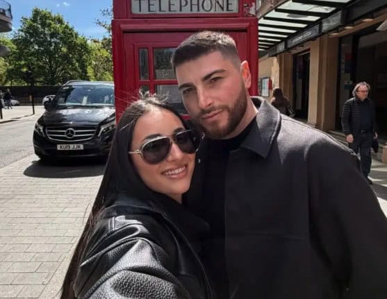 Klavdia-Νερούτσος: Ερωτευμένοι στο Λονδίνο μετά τον σάλο (Φωτογραφίες)