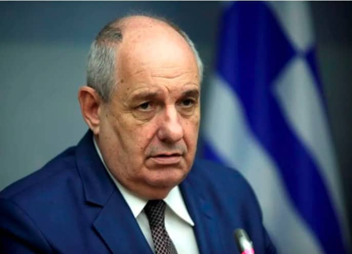 Ώρες αγωνίας! Στο χειρουργείο ο Τέρενς Κουίκ