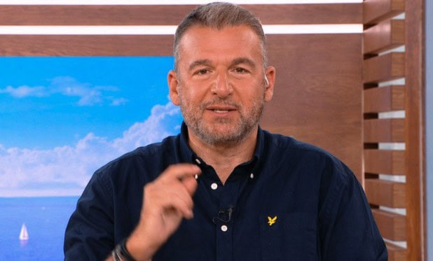 Σοκάρει ο  Λιάγκας για την παρενόχληση του:  «Μου την έπεσε ο καθηγητής στα 16 μου»