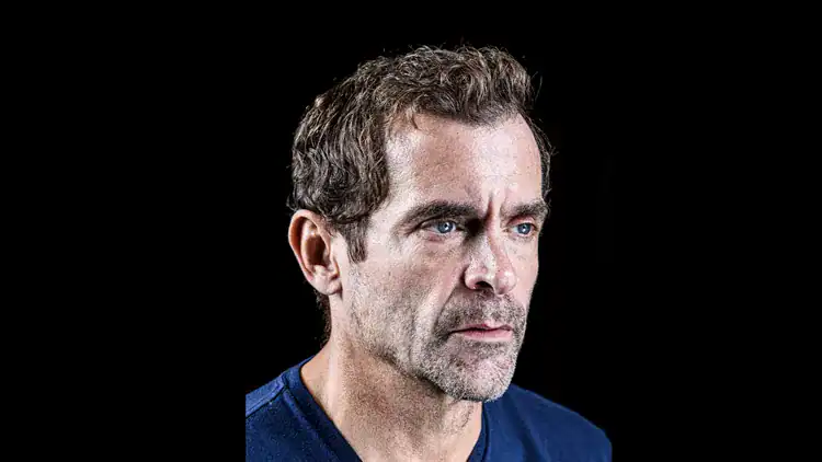 Κωνσταντίνος Μαρκουλάκης: Με συγκινεί πολύ το Πάσχα παρόλο που δεν πιστεύω στον Θεό (video)