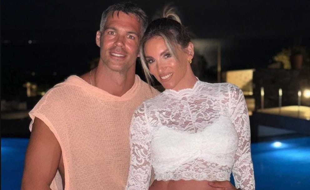 Οικονομάκου –Τσερέλα: To εκκλησάκι του γάμου τους στην Πάρο και οι λεπτομέρειες για τους τριήμερους εορτασμούς (Video)