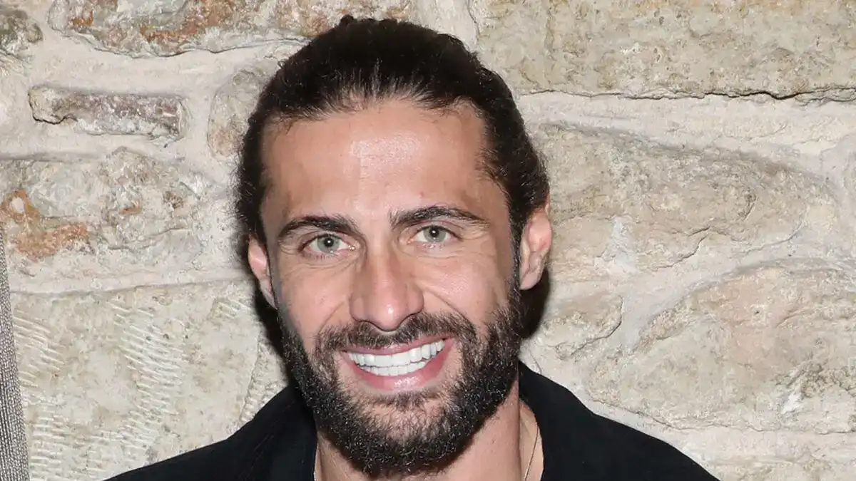 Κωνσταντίνος Βασάλος: Μιλάει για πρώτη φορά – Ο λόγος που κρύβει την προσωπική του ζωή (video)