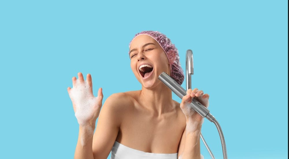 Ντους κάθε μέρα: Από ποια ηλικία και μετά θεωρείται επικίνδυνο για την υγεία μας