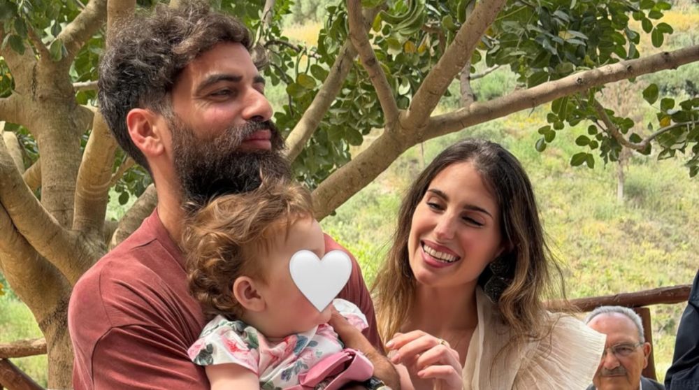Παυλίνα Βουλγαράκη: Οι νέες φωτογραφίες από τη βάφτιση της κόρης της και η συγκινητική εξομολόγηση