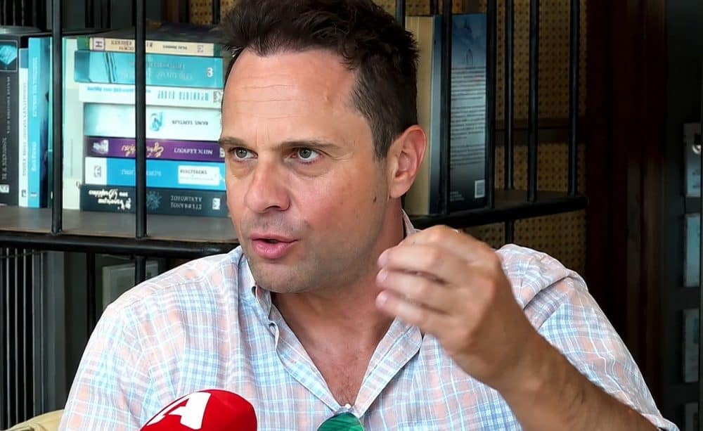 Μέμος Μπεγνής: Καταστράφηκε οικονομικά- «Είναι πολλά τα χρέη…»