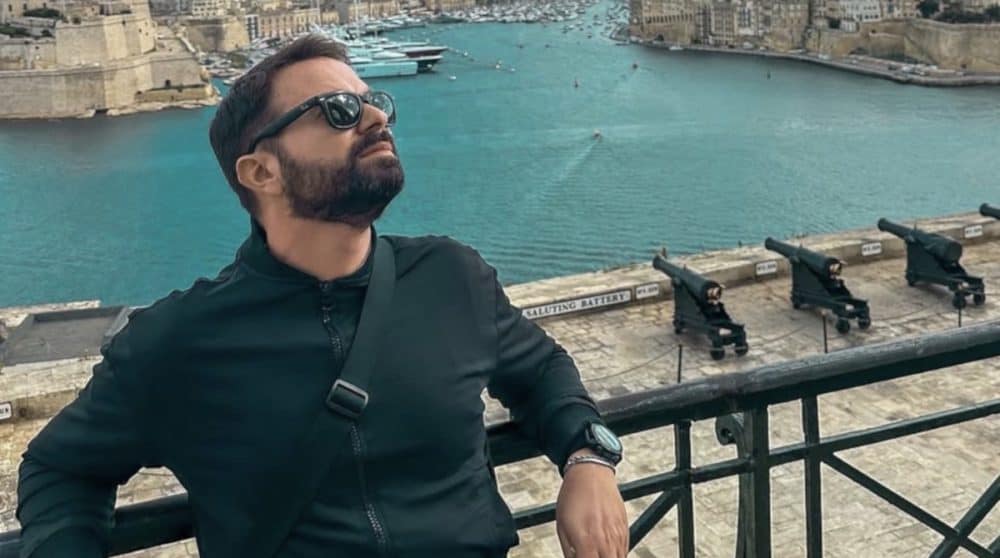 Ηλίας Βρεττός: Για τον ξυλοδαρμό του στην Κυπρο “Πριν το καταλάβω βρέθηκα στο έδαφος”