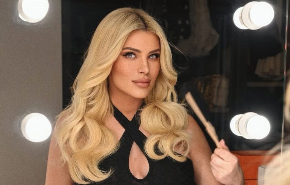 Κατερίνα Καινούργιου: Ποζάρει με την πιπίλα της Ξένιας στο στόμα και συγκινεί με το μήνυμα της (Φωτογραφίες)