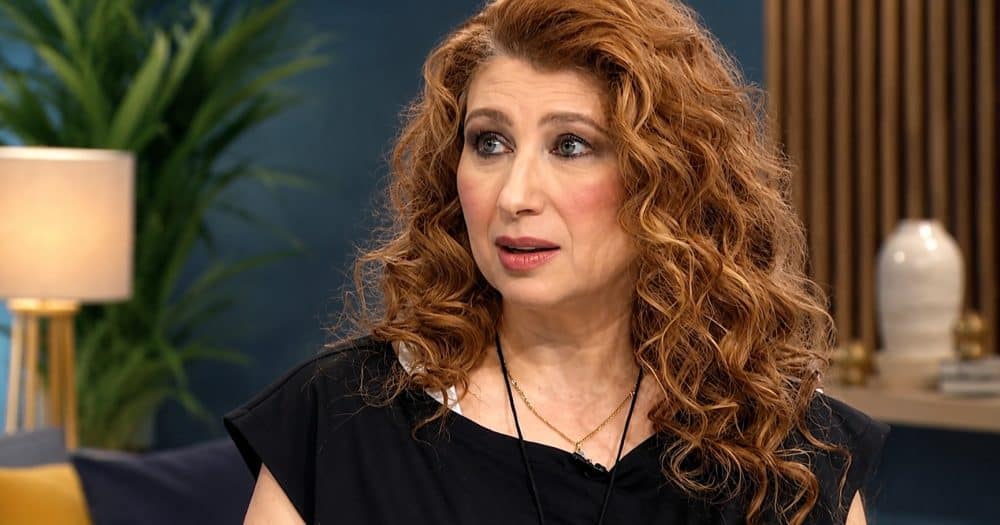 Συγκλονίζει η Μαντώ: «Για έναν χρόνο δεν επικοινωνούσα με το περιβάλλον» – Ο άγνωστος Γολγοθάς της