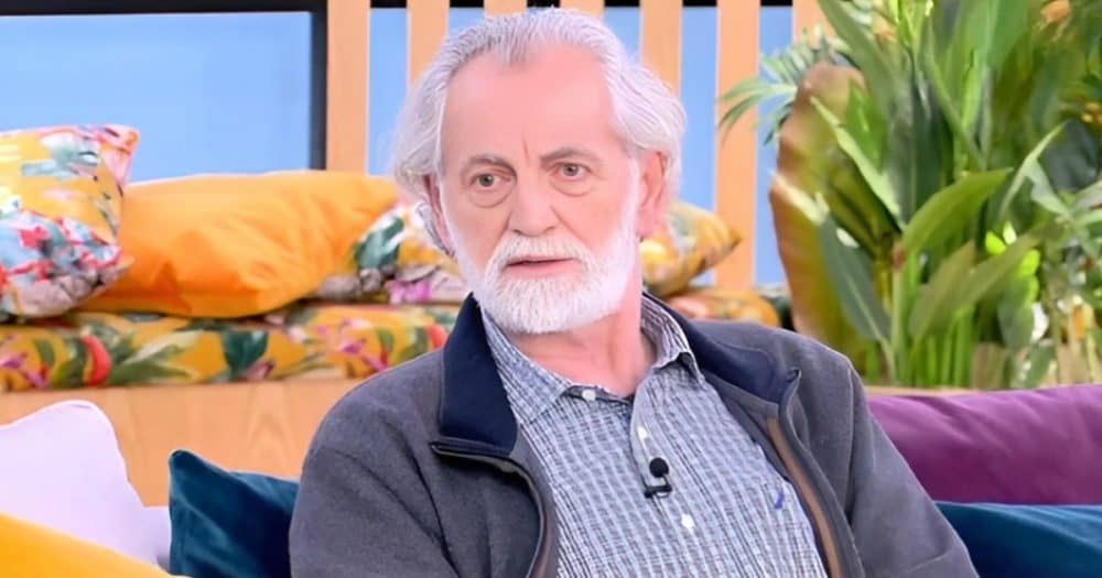 Μιχάλης Αεράκης: «Στα 7 μου ο πατέρας μου μού είπε “εσύ είσαι ο άντρας του σπιτιού”» – Η σοκαριστική εξομολόγηση (video)