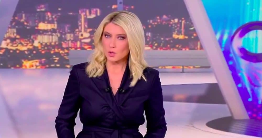 Σία Κοσιώνη: «Ήμουν 26 και είμαι 46, σας ευγνωμονώ» είπε συγκινημένη on air η δημοσιογράφος (video)