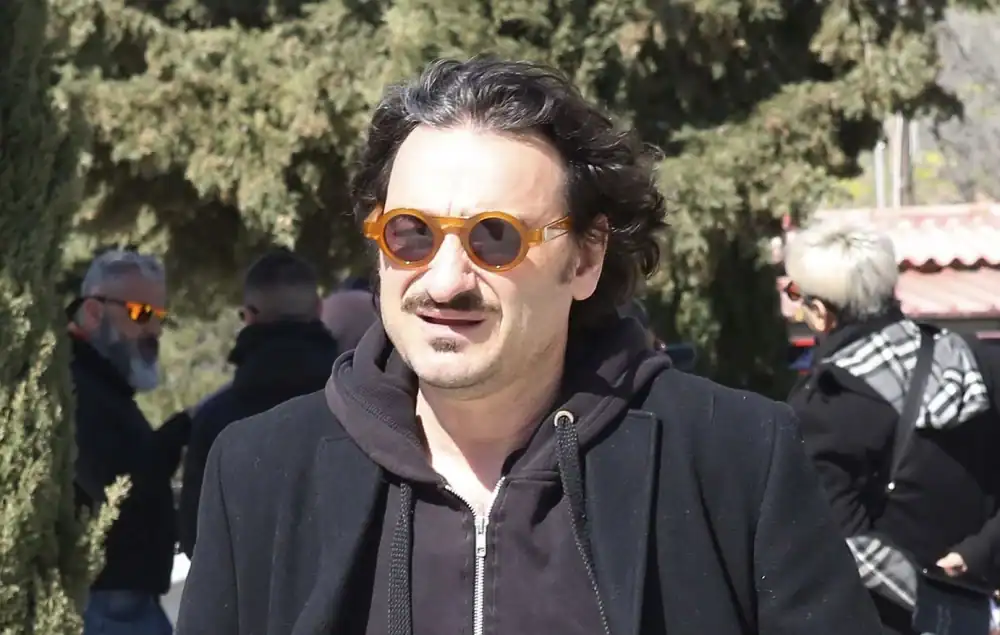 «65 χρόνια μαζί…» – Η ανάρτηση του Βασίλη Χαραλαμπόπουλου που τσακίζει καρδιές