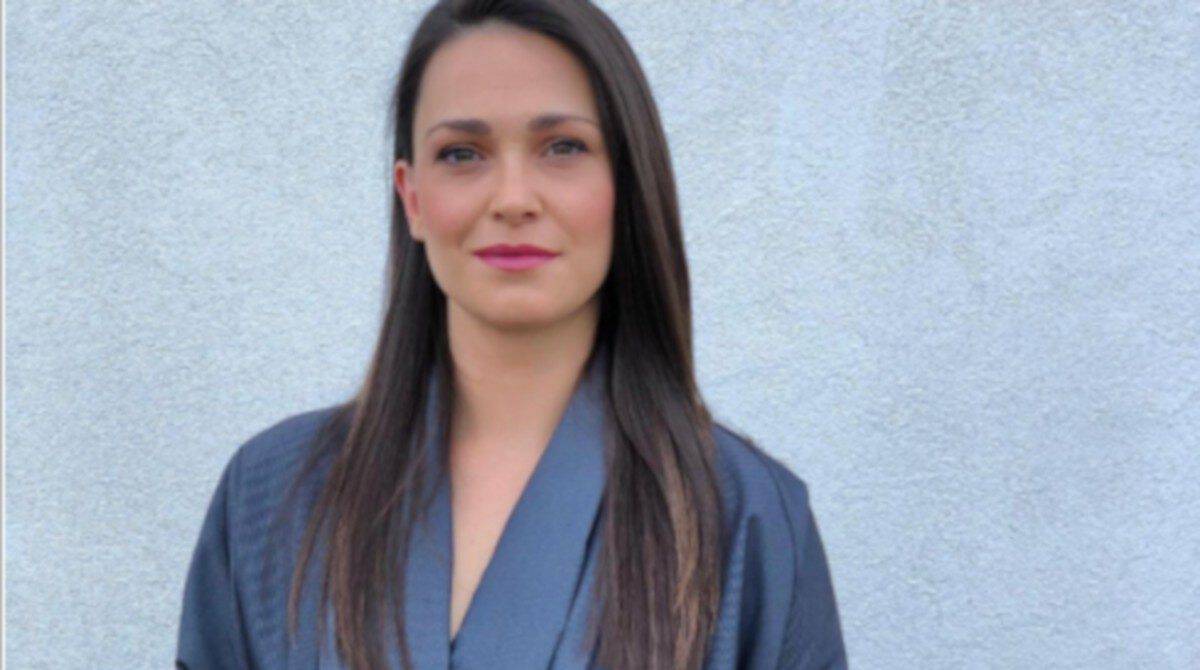 Η Μαίρη Μηνά για τη μητρότητα: «Μια σύγχρονη μητέρα έχει να αντιμετωπίσει τον κόσμο όλο»