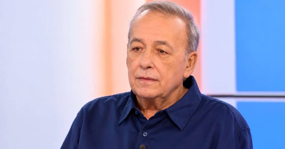 Ανδρέας Μικρούτσικος: «Έτρεμα από τον πυρετό, δυσκολευόμουν να αναπνεύσω. Ήταν από εκείνες τις στιγμές που λες πως δεν αντέχεις άλλο» (video)