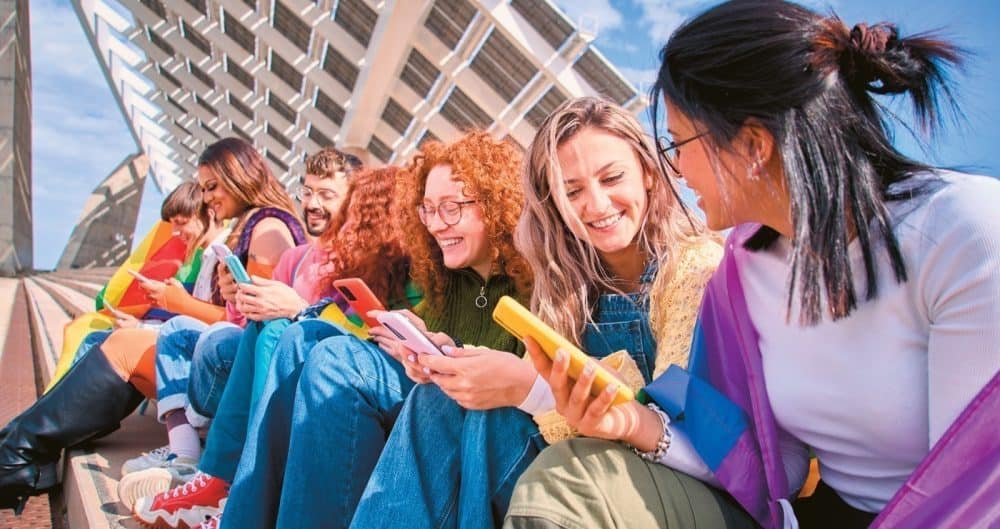 Γιατί η Gen Z είναι η φτωχότερη: 10 Σκληρές Αλήθειες