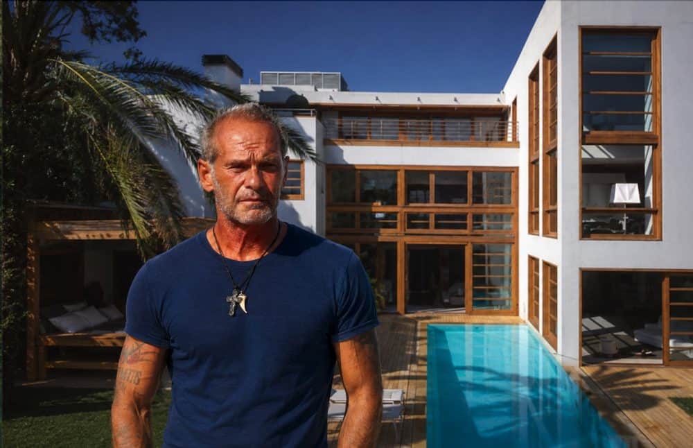 Τα πάνω κάτω στη ζωή του Κωστόπουλου: Από τη βίλα των 8 εκατ. ευρώ στη Φιλοθέση σε διαμέρισμα