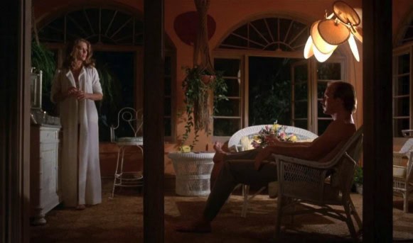 Η εμβληματική ταινία “Body Heat” σε θερινή προβολή στην ταράτσα του ΕΜΣΤ
