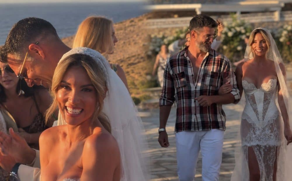 Αθηνά Οικονομάκου: Ποζάρει με την κούκλα σύντροφο του αδερφού της-“Οικογένεια” (Φωτογραφία)