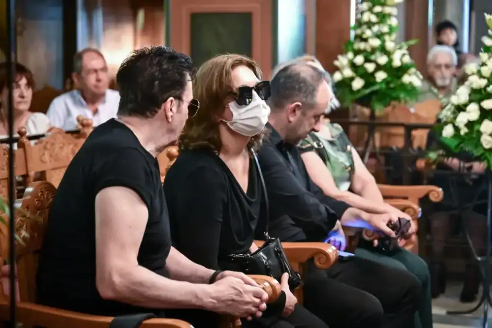 «Σαγιώρ: Ξεσπά για την κόρη της Μαίρης Λίντα – “Βουλώστε το!”»