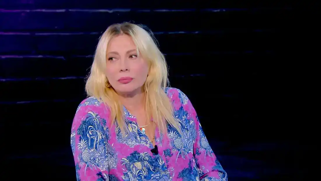 Σμαράγδα Καρύδη: «Ήθελα να μπω στο θέατρο Τέχνης, μα δεν πέρασα»