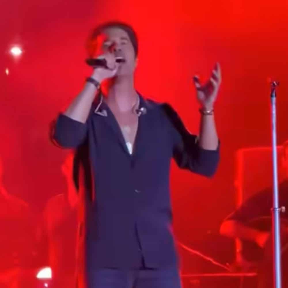 Νίκος Οικονομόπουλος