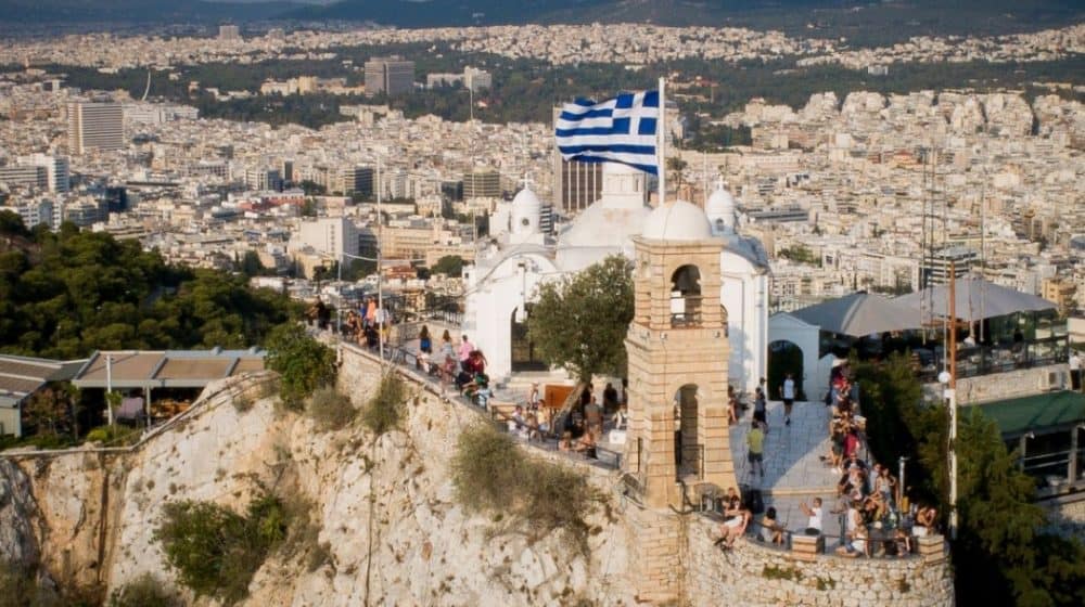 Λυκαβηττός: Λύθηκε το μυστήριο με την σορό στη σπηλιά – Τι έδειξε η ιατροδικαστική εξέταση