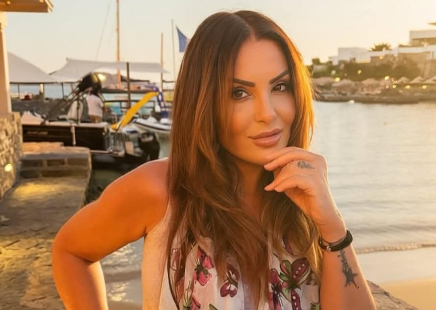 Ναταλία Γερμανού : Έτσι είναι το κορμί της με μπικίνι στα 61 της χρόνια (Φωτογραφίες)