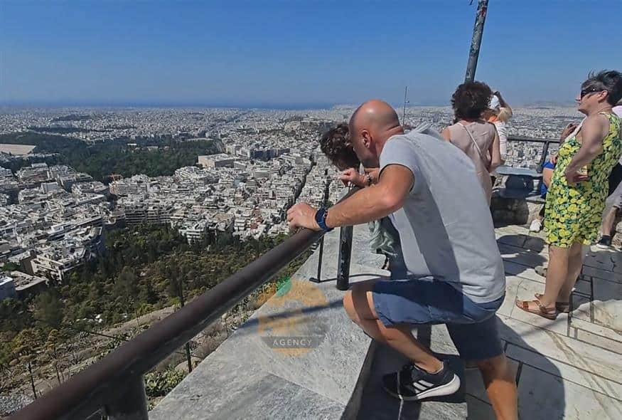Θρίλερ στον Λυκαβηττό: Βρέθηκε σορός άνδρα σε προχωρημένη αποσύνθεση- Οι πρώτες πληροφορίες