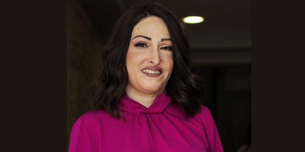 Ιωάννα Παλιοσπύρου: Στη Δίωξη Ηλεκτρονικού Εγκλήματος μετά τη χυδαία επίθεση. “Να βγει η άλλη απ’ τη φυλακή να σου ρίξει κι άλλο βιτριόλι”