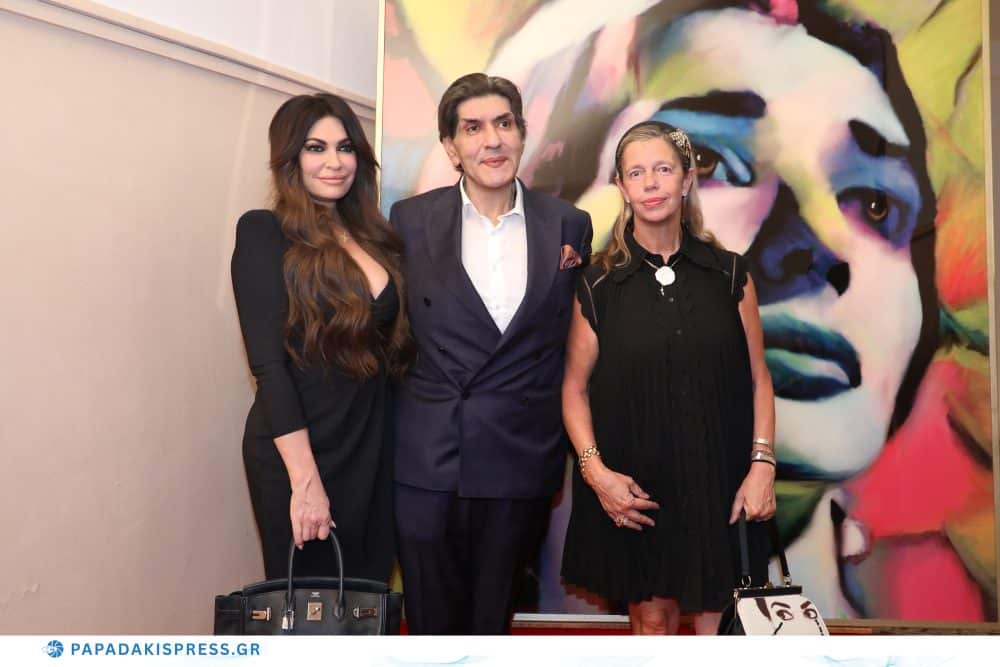 Μέγαρο του Φιλολογικού Συλλόγου «Παρνασσός»: Το αδιαχώρητο στα εγκαίνια της έκθεσης Visions of Maria που είναι αφιερωμένη στη Μαρία Κάλλας