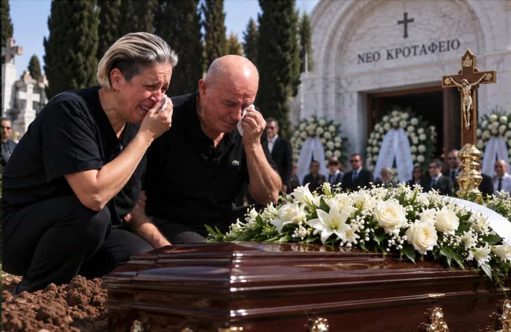 Ανατριχιαστικό! Κηδεία Μαζωνάκη: To σημάδι από τον ουρανό τη στιγμή της ταφής-Κατέρρευσε η αδερφή του Μαρία (Βίντεο-ντοκουμέντο)