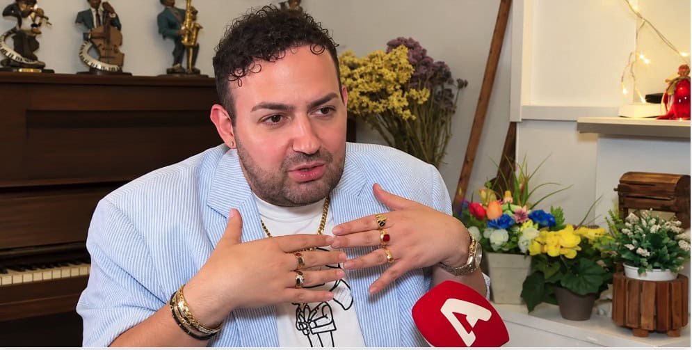 Έξαλλος ο Μαυρίκιος Μαυρικίου: «Έγραψαν ότι έκανα εγχείρηση αλλαγής φύλου» – Αποκάλυψε την επέμβαση που έκανε (video)