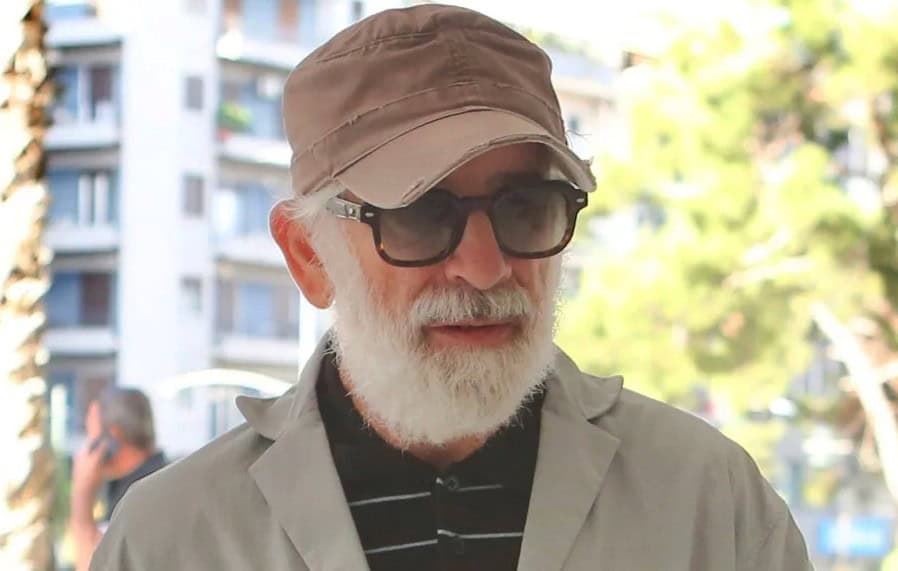 Φιλιππίδης: Καταδικάστηκε σε 12 μήνες φυλάκιση η γυναίκα που τον είχε καταγγείλει– «Ντροπή», φώναζαν στο ακροατήριο