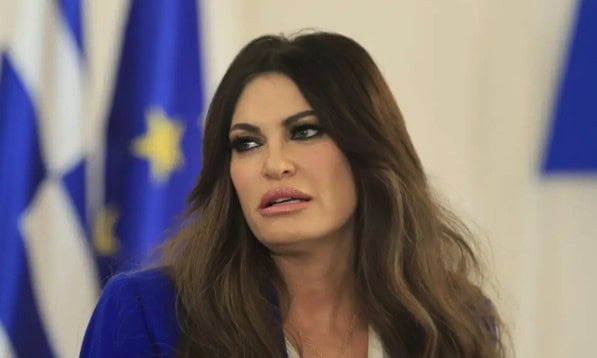 Κίμπερλι Γκιλφόϊλ: Αυτός αναλαμβάνει χρέη Πρέσβη μετά την αποπομπή της-Πότε έρχεται στην Ελλάδα