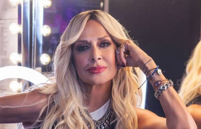 Νέα εξελίξη! Άννα Βίσση: Γιατί αναβάλλει τις εμφανίσεις της-Η ανακοίνωση στους μουσικούς της