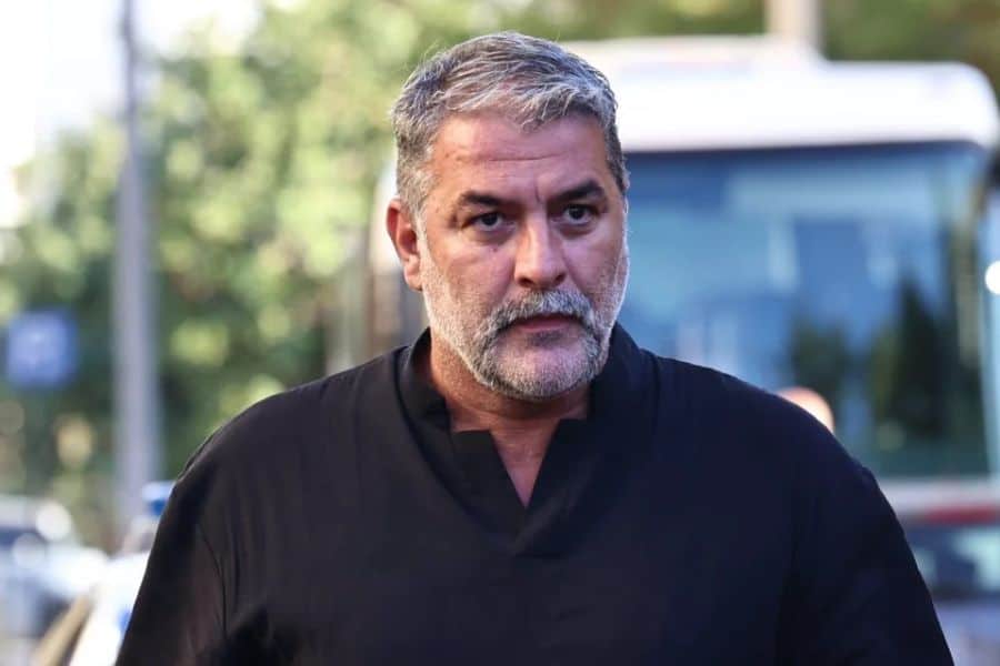 Βασίλης Μπισπίκης: Σάλος με τις δηλώσεις του- “Είναι αντιαισθητικό να βλέπω μπάτσους στο δρόμο” (video)
